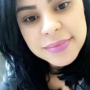 Meet your Posher, Adelka